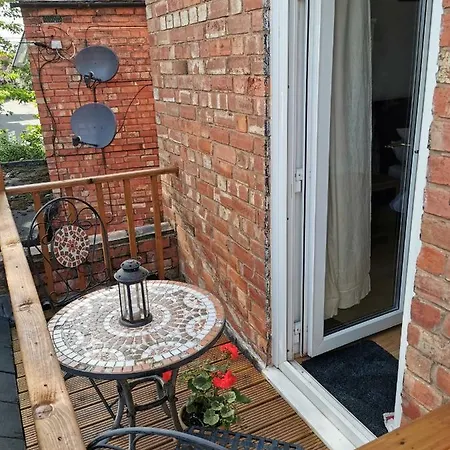 Victoriana Apartment - Private Balcony Stratford-upon-Avon Esterno foto