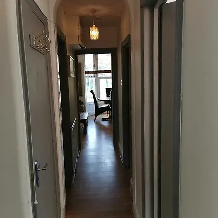 Victoriana Apartment - Private Balcony Stratford-upon-Avon Esterno foto